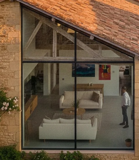 Trouvez un décorateur intérieur à Marcigny et dans le Brionnais : professionnels, tarifs, préparation du projet et ressources locales en Saône-et-Loire.